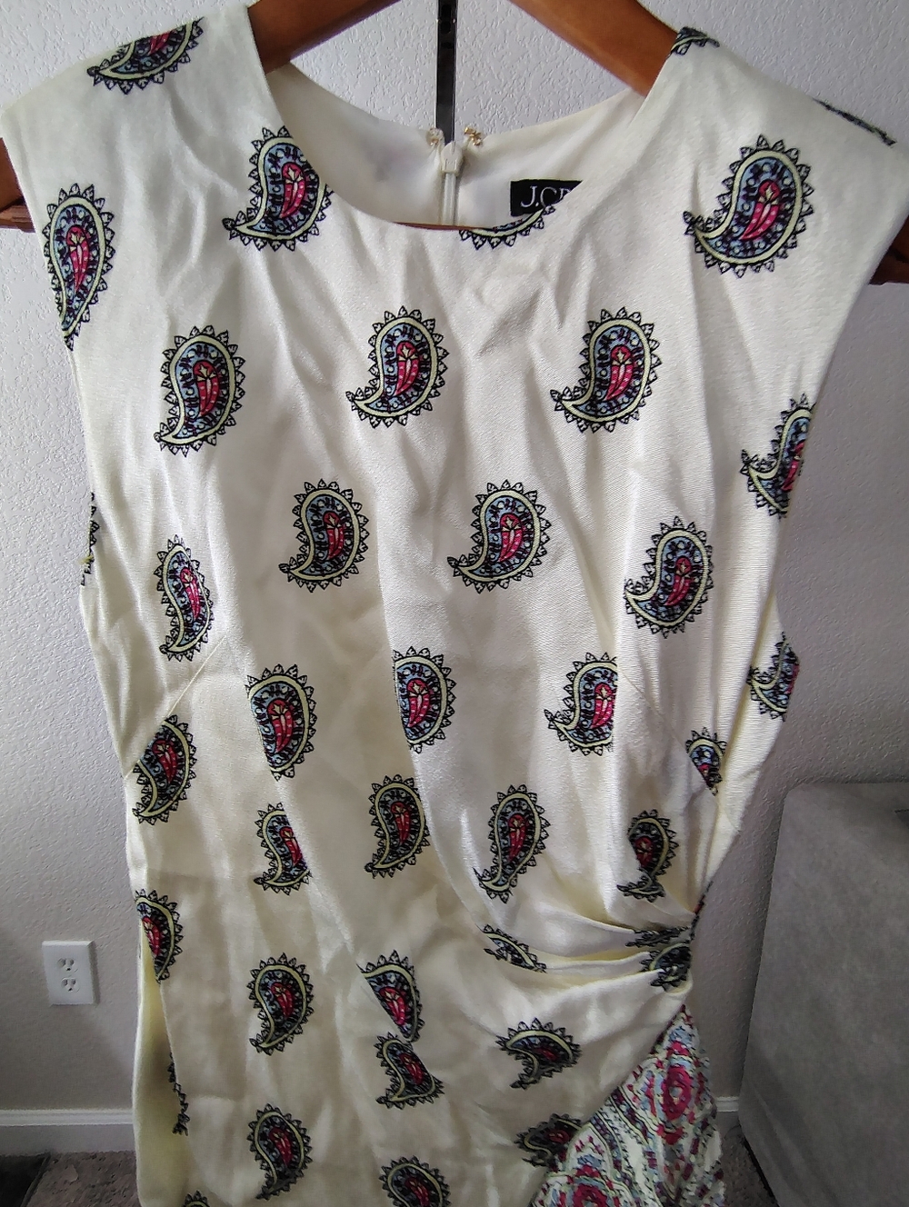 J.Crew Faux-wrap midi dress in paisley size 6 Spring 🌱 - Picture 6 of 7
